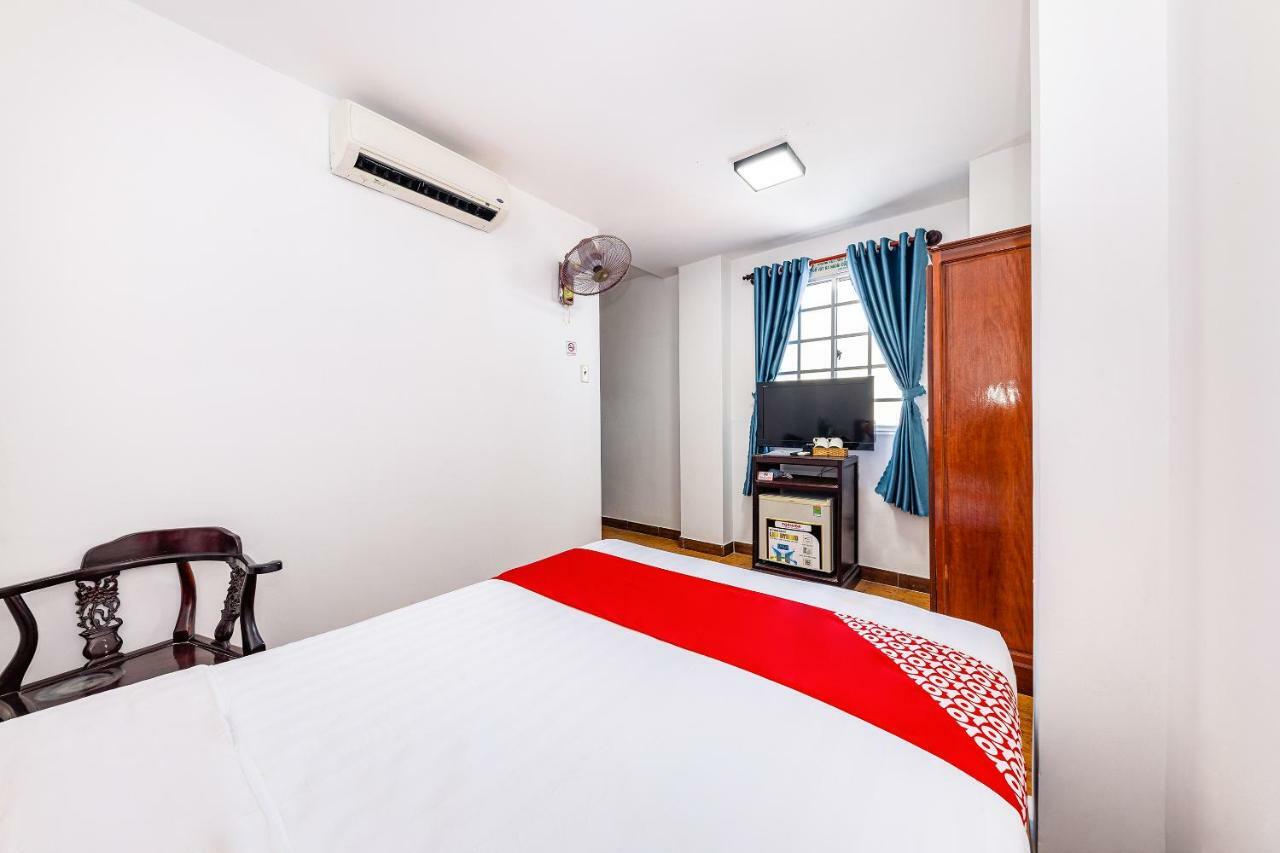 Oyo 311 Shome Hotel ニャチャン エクステリア 写真