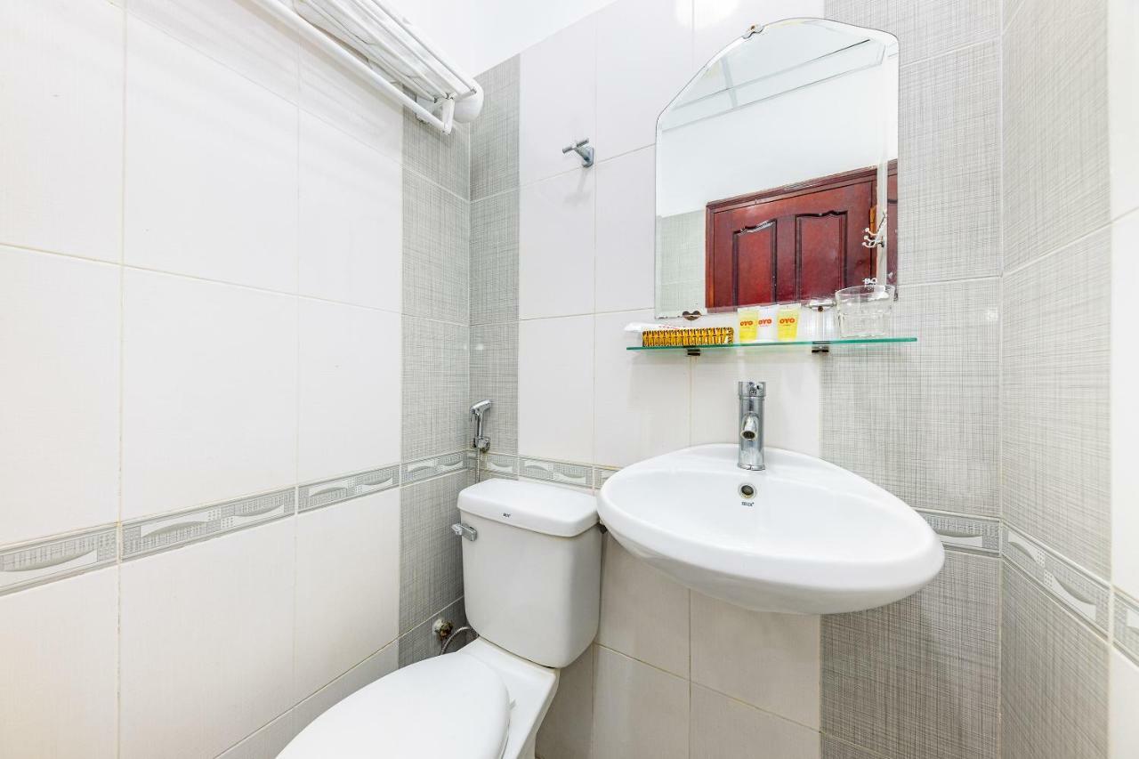 Oyo 311 Shome Hotel ニャチャン エクステリア 写真