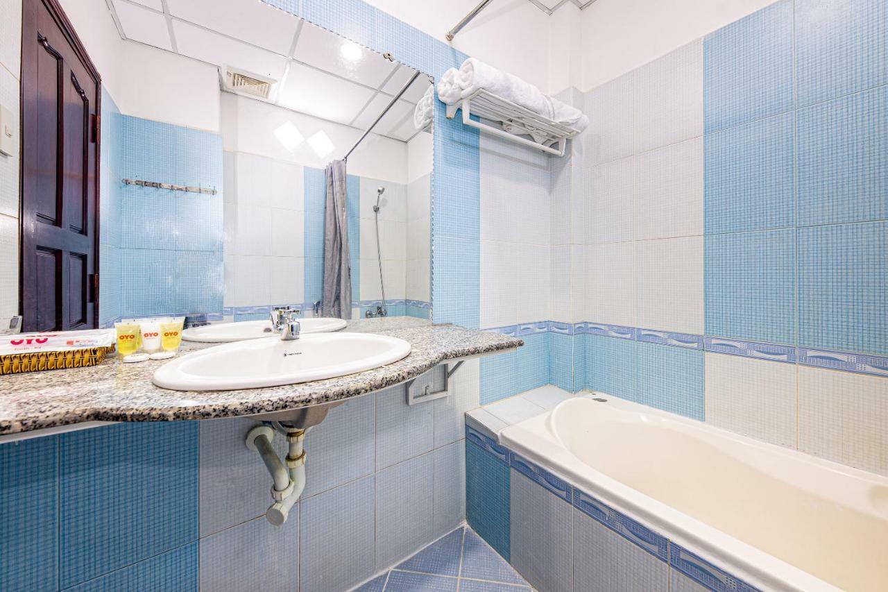 Oyo 311 Shome Hotel ニャチャン エクステリア 写真