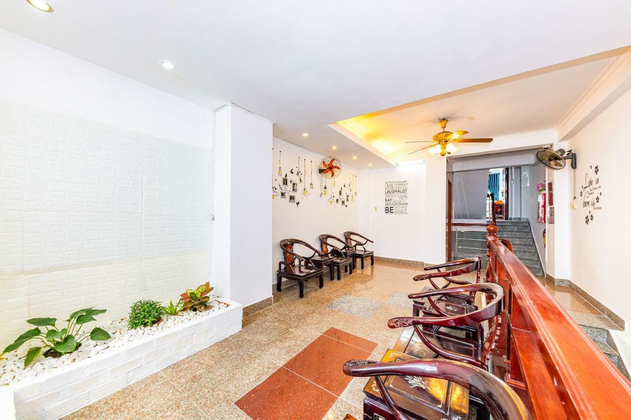 Oyo 311 Shome Hotel ニャチャン エクステリア 写真