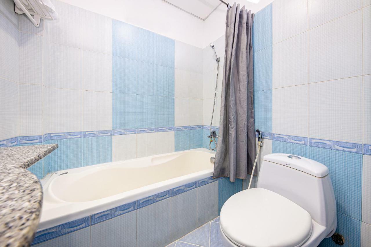 Oyo 311 Shome Hotel ニャチャン エクステリア 写真